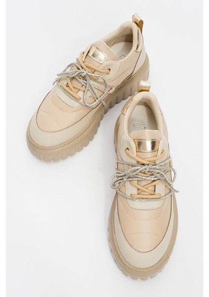 Beyaz-Gümüş Kadın Sneaker 223-2405 fiyatları