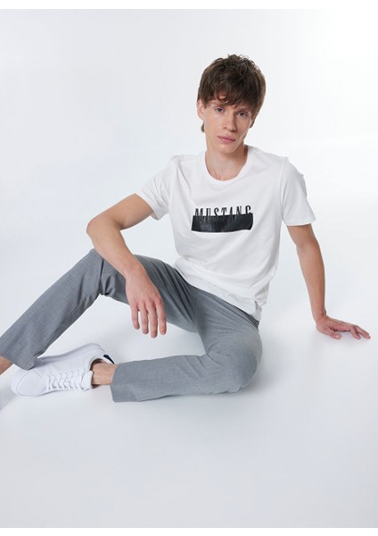 Ekru Erkek Relaxed Baskılı T-Shirt M4WM-TST-1563