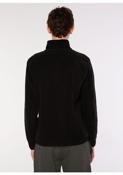 Siyah Erkek Kapüşon Yaka Standart Fit Polar Sweatshırt D3WM-SWT1