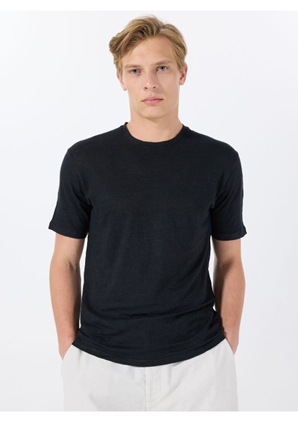 Siyah Erkek Standart T-Shirt Mr Fıguı