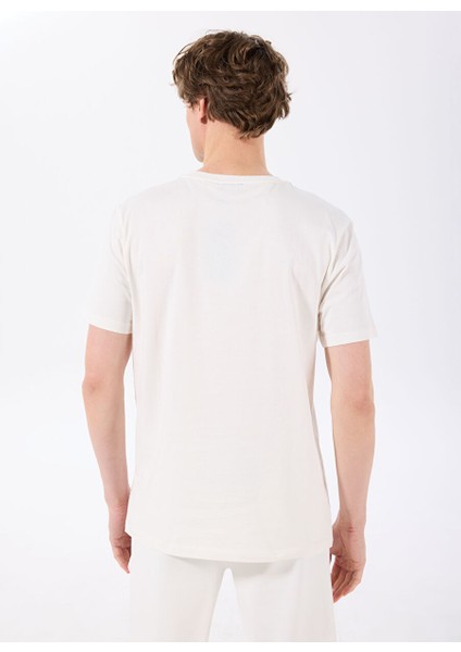 D5SM-TST3748 Kırık Beyaz Bisiklet Yaka Relaxed Fit Baskılı T-Shirt indirimleri
