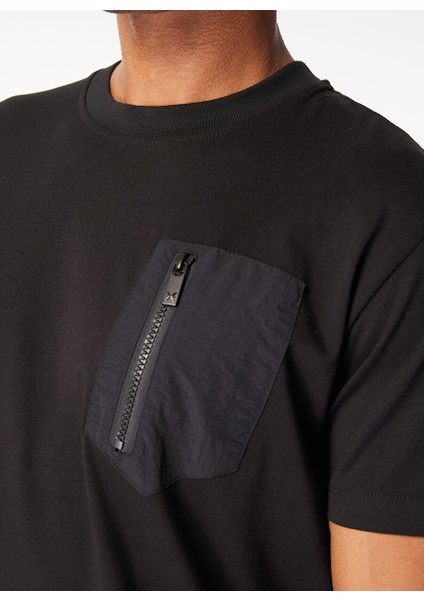 Bisiklet Yaka Siyah Erkek T-Shirt UMP24054TS fırsatları