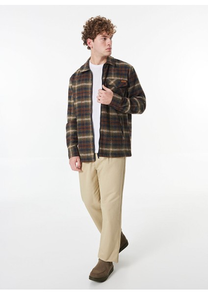 Relaxed Fit Kareli Haki Erkek Gömlek J4WM-GML7209