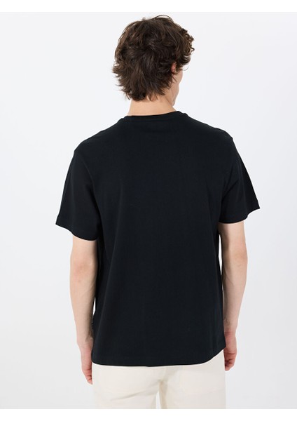 Siyah Erkek Regular Fit Desenli T-Shirt M5RI75K8FQ4JBLK Gj Ss Cn Reg Colle