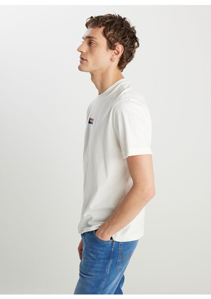 Ekru Erkek Regular Fit T-Shirt W2510527102 Regular Fit Small Logo