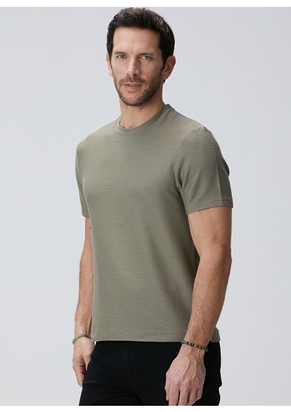 Haki Erkek Comfort Fit T-Shirt 1094091 indirimleri