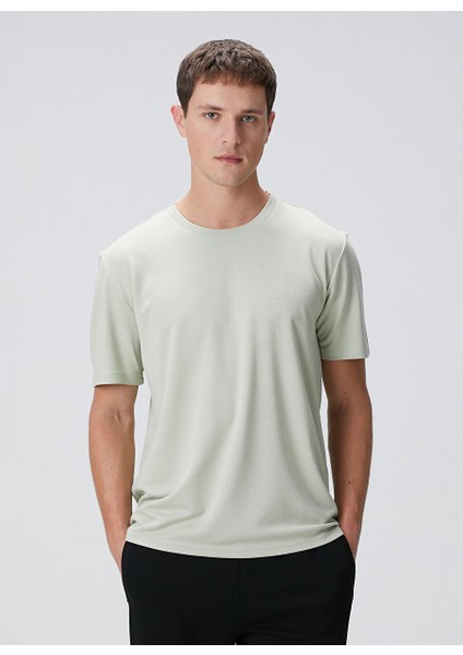 Yeşil Erkek Slim Fit T-Shirt 1094077