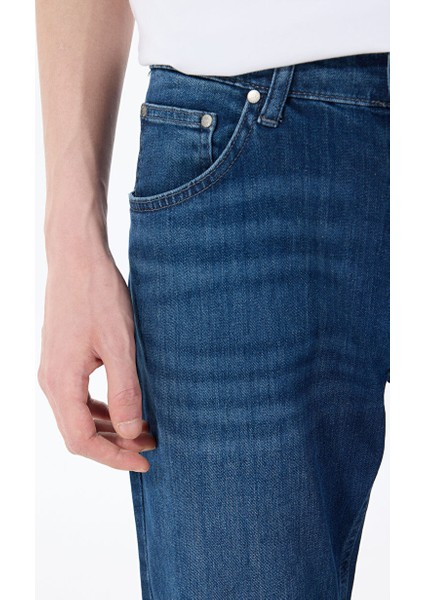 Mavi Erkek Tapered Fit Yıkamalı Denim Pantolon Toledo Tapered -1014