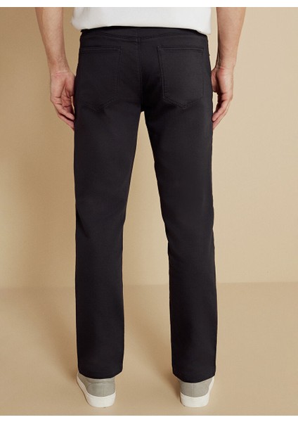 Siyah Erkek Slim Fit Pantolon BBSS25MPT025 fırsatları