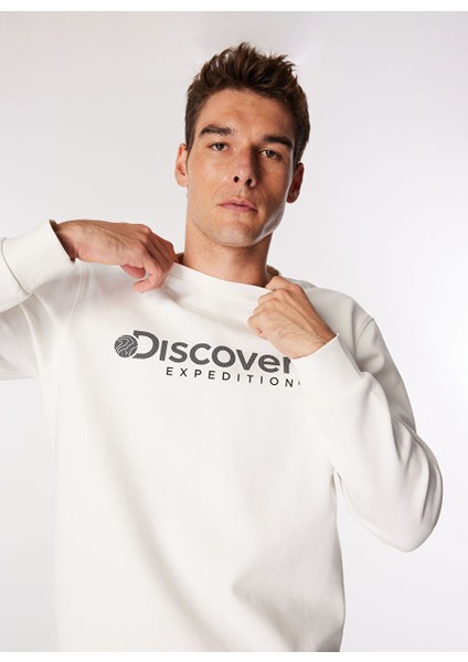 Ekru Erkek Bisiklet Yaka Relaxed Baskılı Sweatshirt D4WM-SWT3225