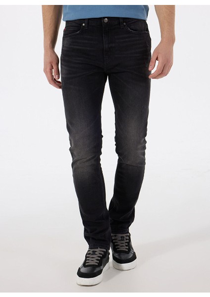 Siyah Erkek Slim Fit Denim Pantolon 50530597_HUGO 708 10268934 01 fiyatları
