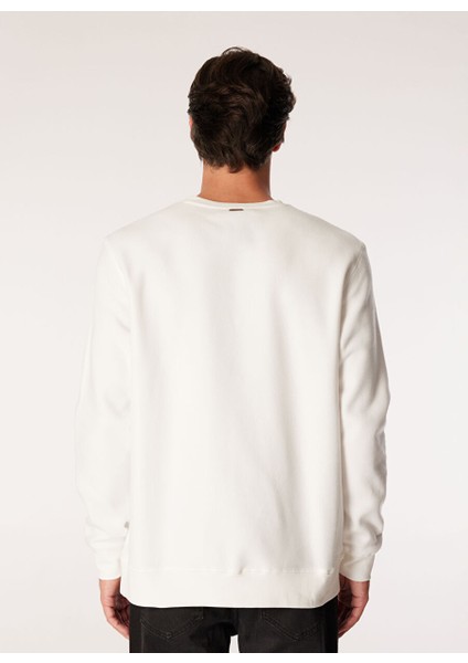 Beyaz Erkek Bisiklet Yaka Relaxed Sweatshirt F4WM-SWT 2823