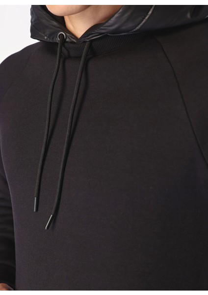 Siyah Erkek Kapüşonlu Relaxed Sweatshirt F4WM-SWT 2234