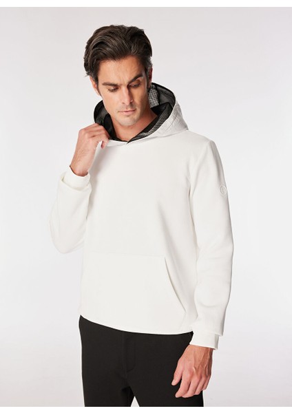Kırık Beyaz Erkek Kapüşonlu Basic Sweatshirt F4WM-SWT 2243