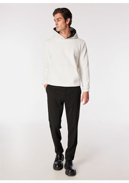 Kırık Beyaz Erkek Kapüşonlu Basic Sweatshirt F4WM-SWT 2243
