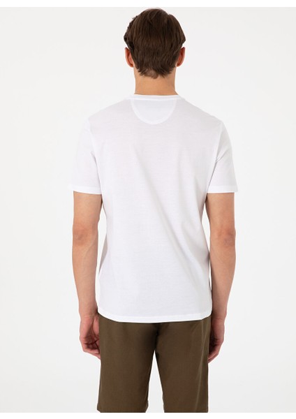 Beyaz Erkek Slim Fit T-Shirt Dıvıo indirimleri