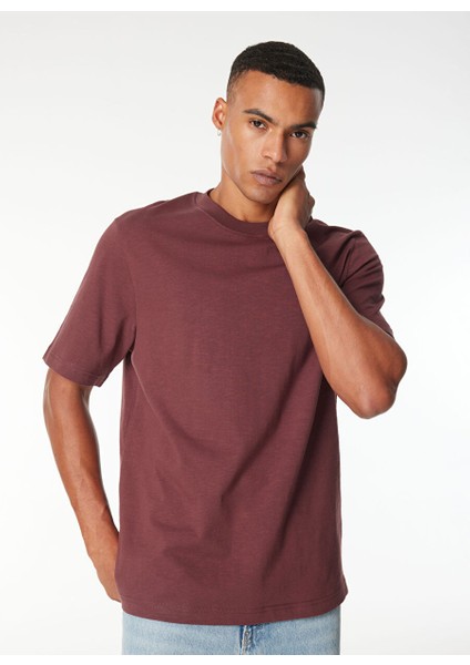 Bordo Erkek Regular Fit T-Shirt W241673H45 Bordo T-Shirt fiyatları