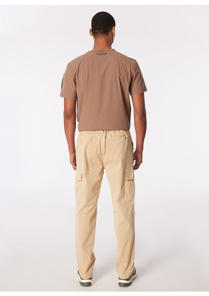 Açık Kahve Erkek Standart Fit Lastikli Paça Kargo Pantolon D4SM-PNT3802