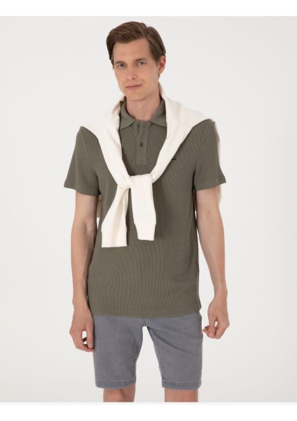 Haki Slim Fit Örme Dokulu Polo Yaka Tişört fırsatları