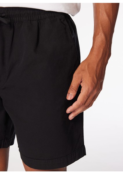 Siyah Erkek Slim Fit Şort UMP24008BE