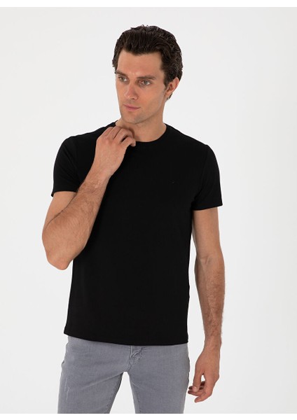 Siyah Erkek Slim Fit T-Shirt Kelvy modelleri