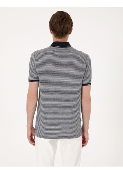 Siyah Regular Fit Tişört