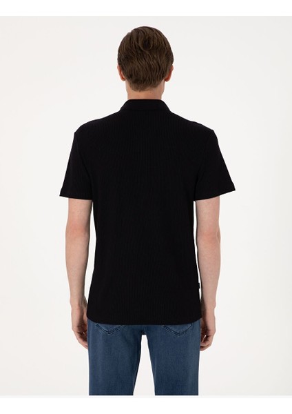 Siyah Slim Fit Örme Dokulu Polo Yaka Tişört indirimleri