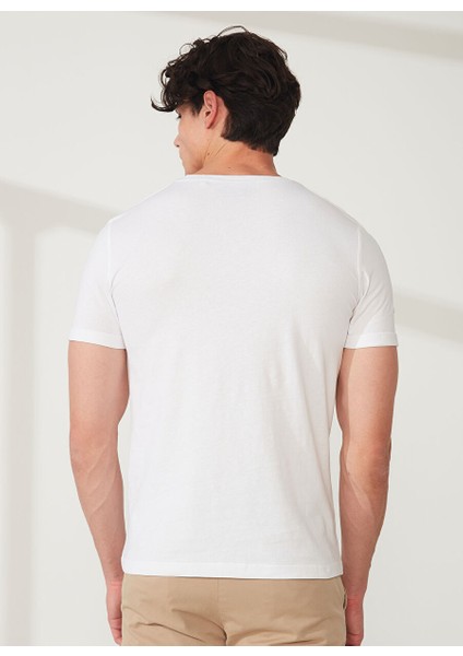 Bisiklet Yaka Beyaz Erkek T-Shirt FM23S16TGWHITE fırsatları