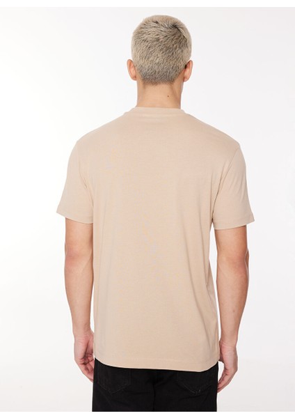 Bisiklet Yaka Bej Erkek T-Shirt UMA23140TS fırsatları