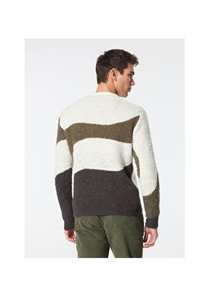 Ekru Erkek Bisiklet Slim Fit Kazak MI2842SS