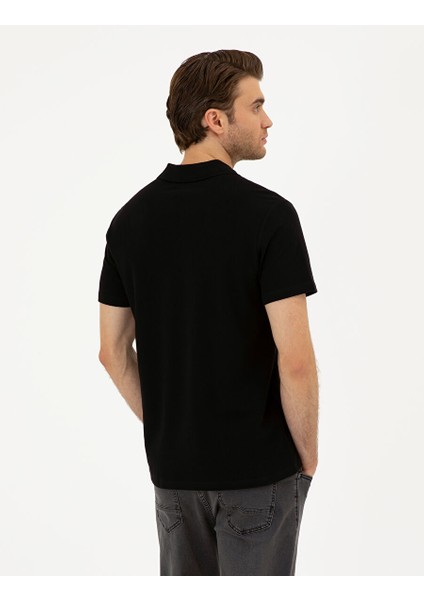 Siyah Slim Fit Tişört indirimleri
