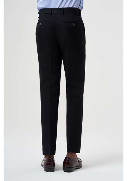 Erkek 4 Cep Çift Pileli Spor Pantolon Sıyah PNS22K22225_D99
