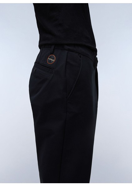 Siyah Erkek Normal Düz Outdoor Pantolonu NP0A4IK20411_M-DEASE Tech Wınt