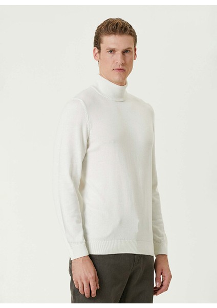 Ekru Erkek Balıkçı Slim Fit Düz Kazak 1091787