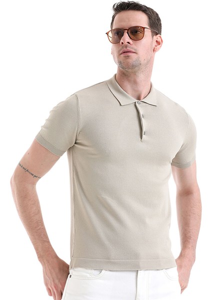 Bej Regular Fit Düz Polo Yaka Tişört indirimleri