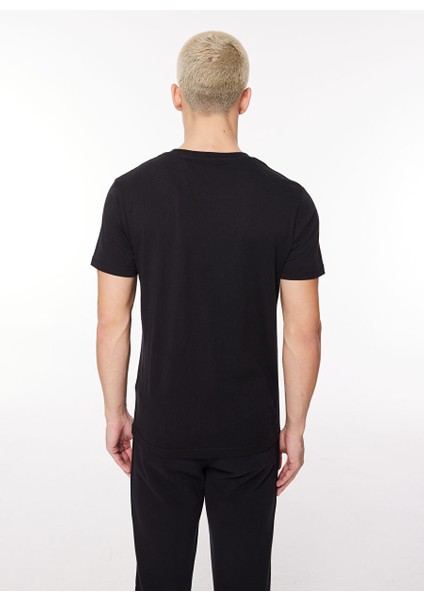 Bisiklet Yaka Siyah Erkek T-Shirt FM23W02TG indirimleri