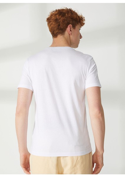 Bisiklet Yaka Beyaz Erkek T-Shirt FM23S39TGWHITE indirimleri