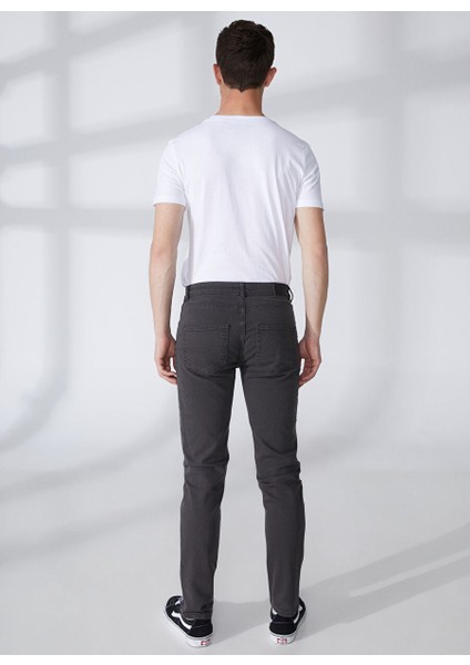 Siyah Erkek Düz Paça Slim Fit Denim Pantolon FM23S26PDCARBON