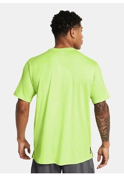 Yeşil Erkek Oversize Düz T-Shirt 1383973-304 Vanish Energy Ss fiyatları