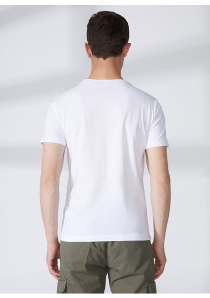 Bisiklet Yaka Beyaz Erkek T-Shirt FM23S38TGWHITE indirimleri