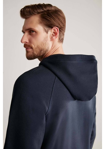 Logolu Kapüşonlu Lacivert Hoody