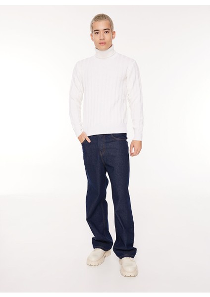 Bisiklet Yaka Slim Fit Beyaz Erkek Kazak 61101130 modelleri