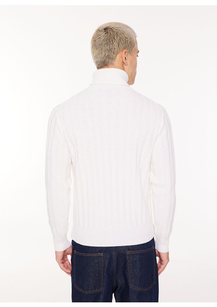 Bisiklet Yaka Slim Fit Beyaz Erkek Kazak 61101130 indirimleri