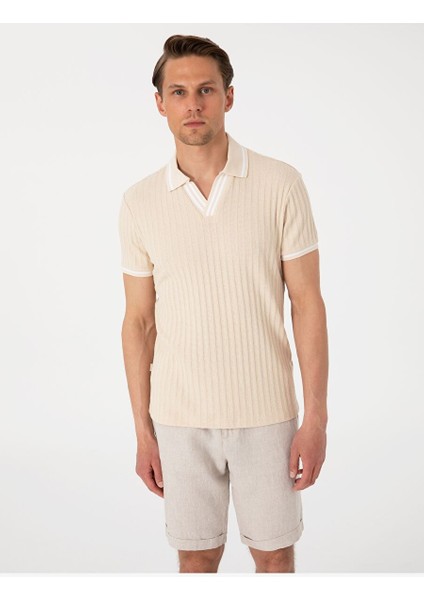 Bej Slim Fit Örme Dokulu Polo Yaka Tişört