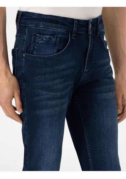 Lacivert Slim Fit Jean Pantolon indirimleri