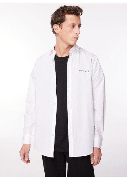 Slim Fit Gömlek Yaka Beyaz Erkek Gömlek UMA23135CA fiyatları
