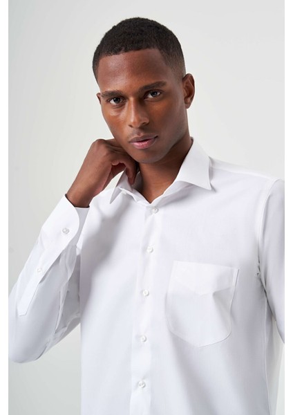 Erkek Regular Fit Klasik Gömlek Beyaz GM23K232027_D01 indirimleri