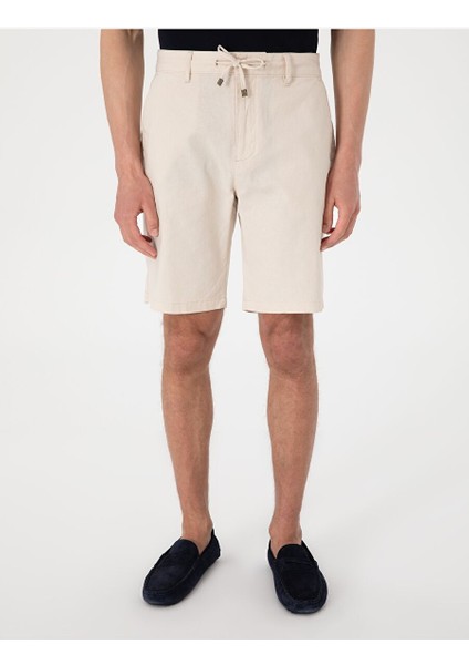 Bej Slim Fit Dokuma Şort