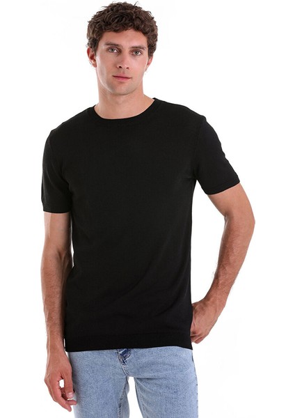 Siyah Regular Fit Düz Bisiklet Yaka Rayon Triko Tişört