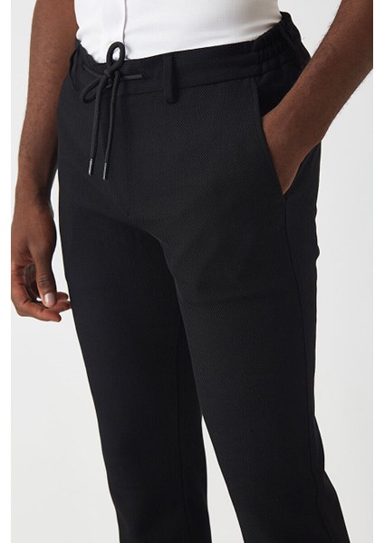 Erkek 4 Cep Spor Pantolon Sıyah PNS22K22230_D99